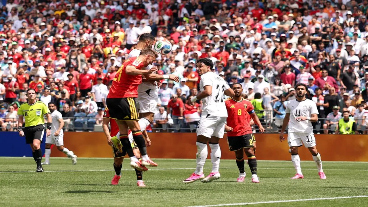 القناة الناقلة لمباراة بلجيكا والسنغال في كأس العالم ومواعيدها المنتظرة